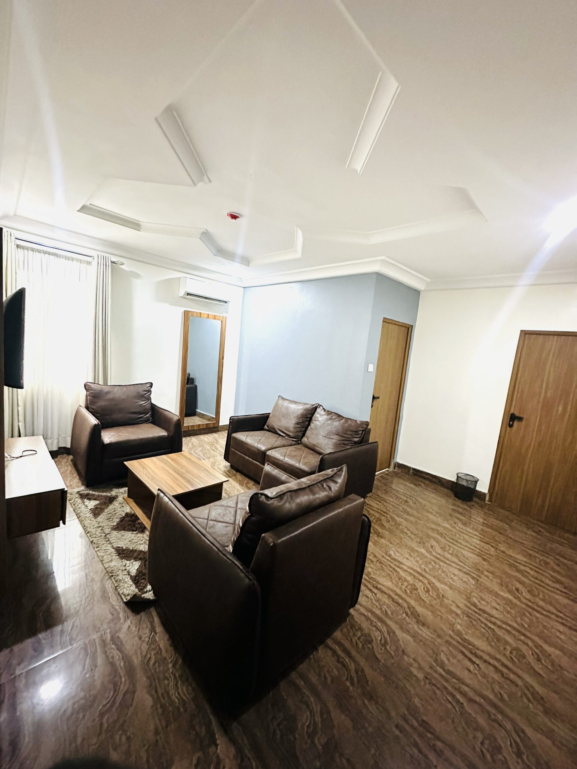 Presidential Suite Sitting area 2